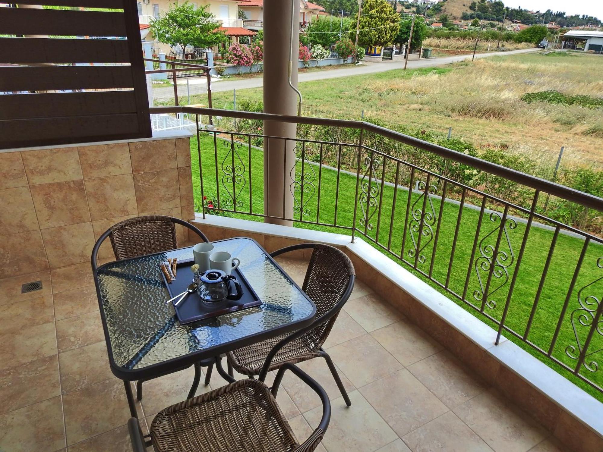 Mente Libre Villas Nea Plagia Luaran gambar
